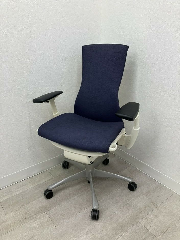 ハーマンミラー 可動肘付エンボディチェア | 無限堂ネットショップ