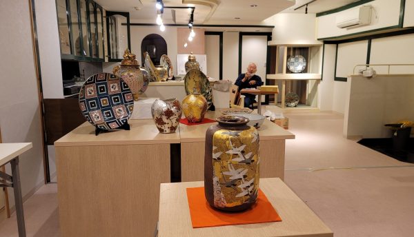 業捨」創業者（谷原弘倫氏）の施術とそれぞれに与える効果効能とは