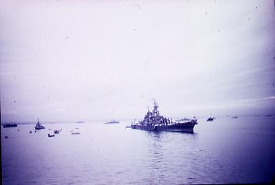 降伏文書調印のため東京湾に来た戦艦ミズーリ | ToMuCo - Tokyo Museum