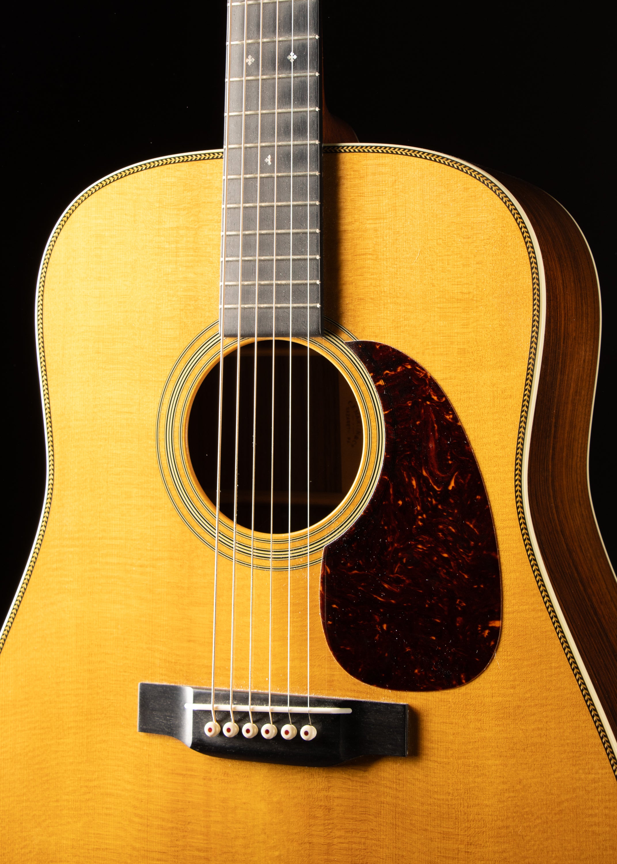 2018 Martin HD-28V Natural – Music City Vintage Guitars
