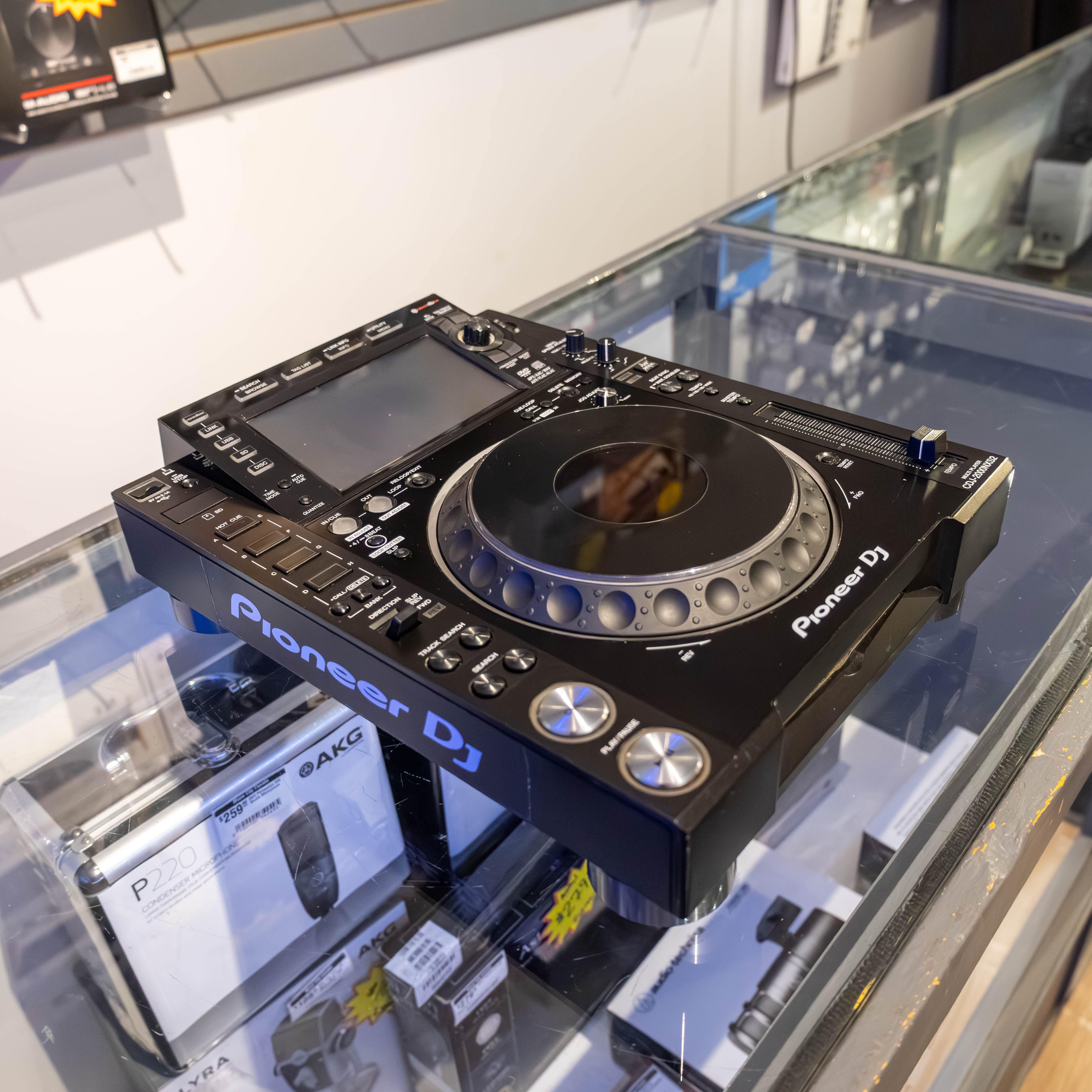 Pioneer CDJ-2000NXS2 DJ Media Player (RENTAL) – Music City Canada