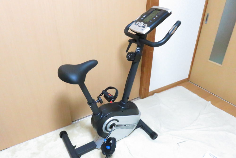 ALINCOのエアロバイク（AFB5013）で動画を見ながら運動しよう