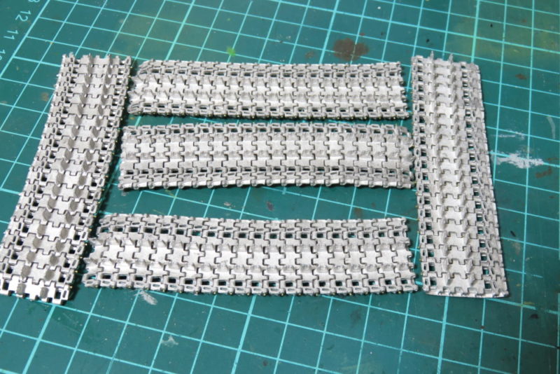 グリレ17】フリウルの金属履帯を組み立てから黒染めまでやってみた