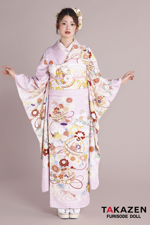 TAKAZENの振袖 /白色/赤色/古典/花柄/ 最新作正統派古典 ピンク 鞠柄