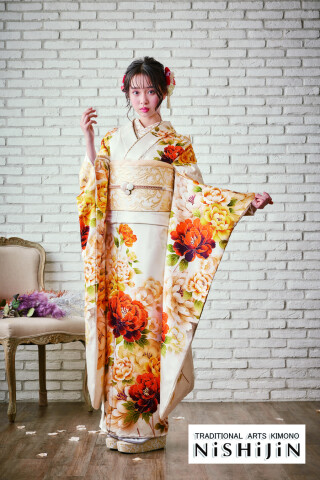 きもの工芸西陣 ビッグローズ前店の振袖 /ベージュ色/オレンジ色/古典