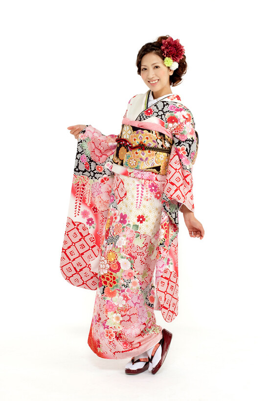 Kスタジオ 静岡南店の振袖 /白色/エレガント/花柄/ W-16白赤黒ピンク総