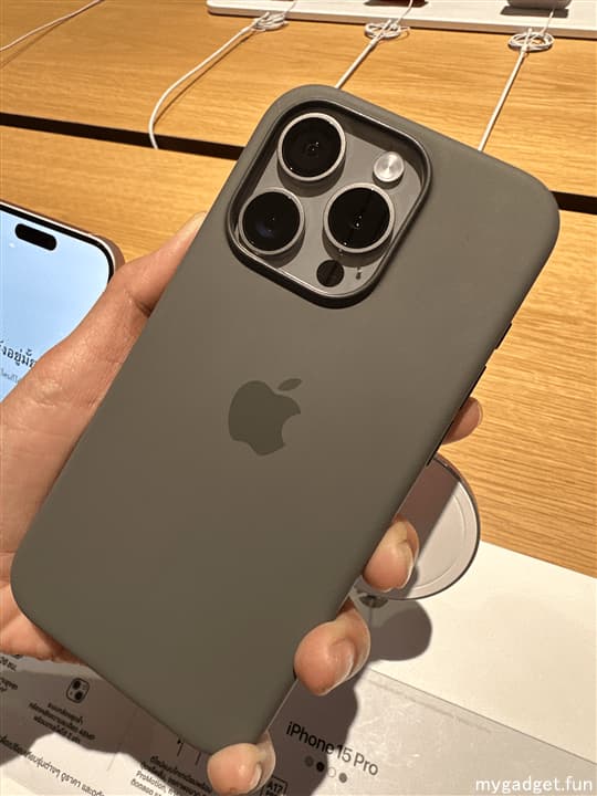 レビュー】MagSafe対応iPhone 15 Proファインウーブンケース