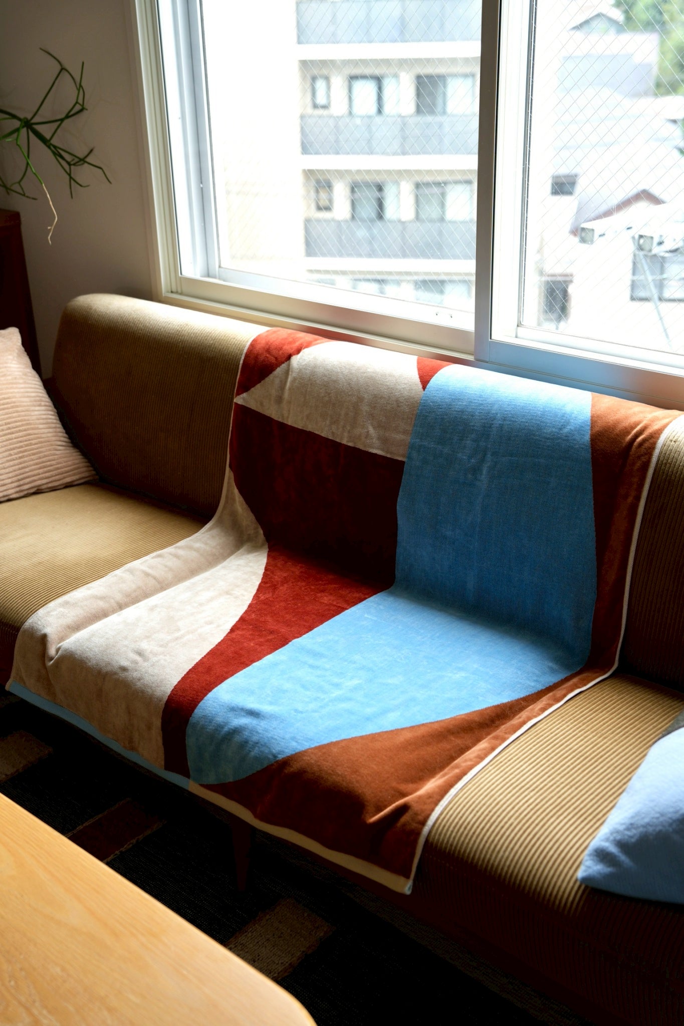 TOWEL BLANKET : Floating – MYTONE