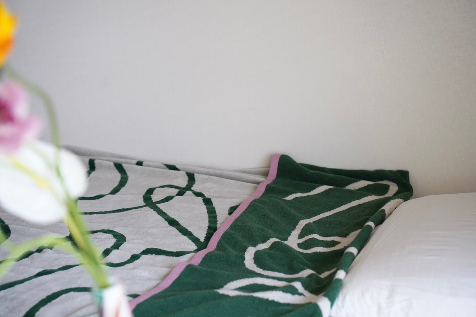 BED THROW BLANKET：Dance – MYTONE