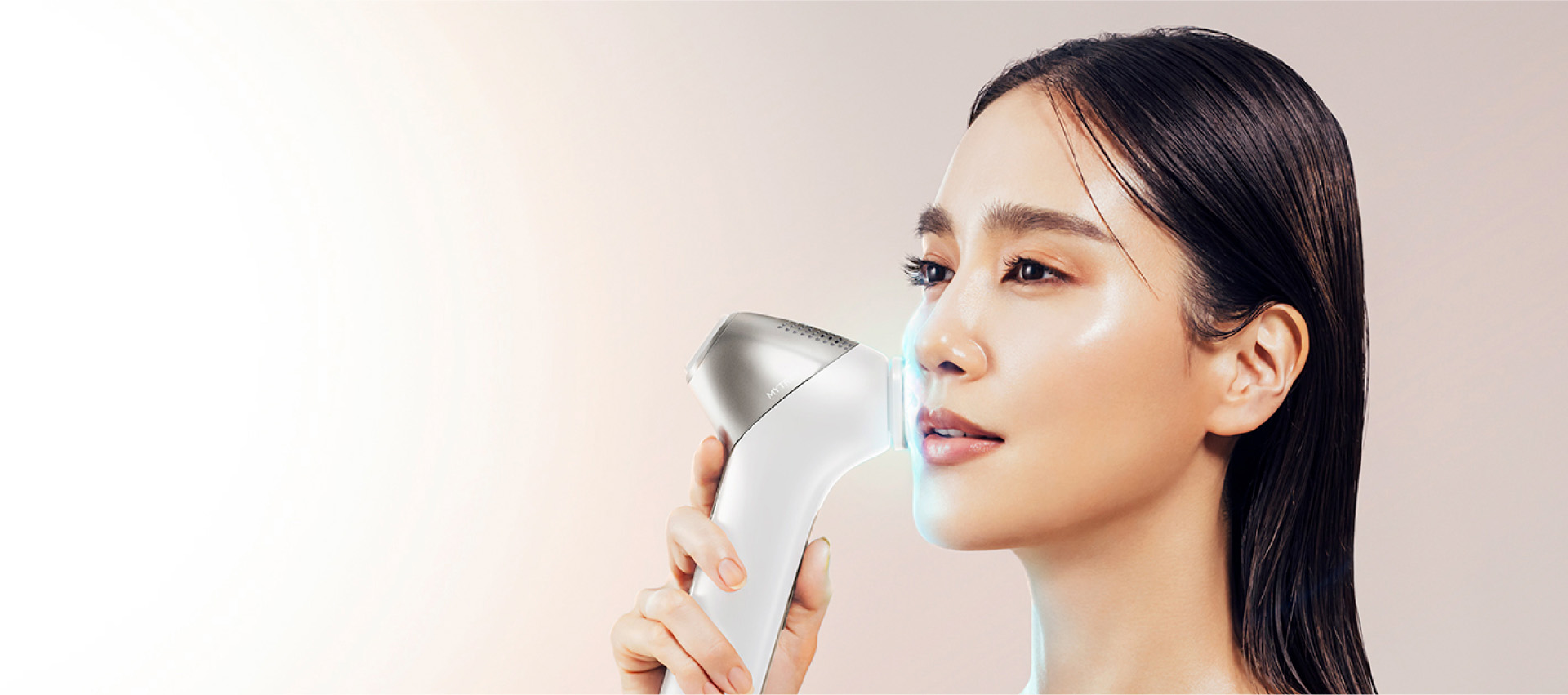 公式】MYTREX MiRAY ONE｜マルチヘッド美顔器で透明ハリ肌を叶える次