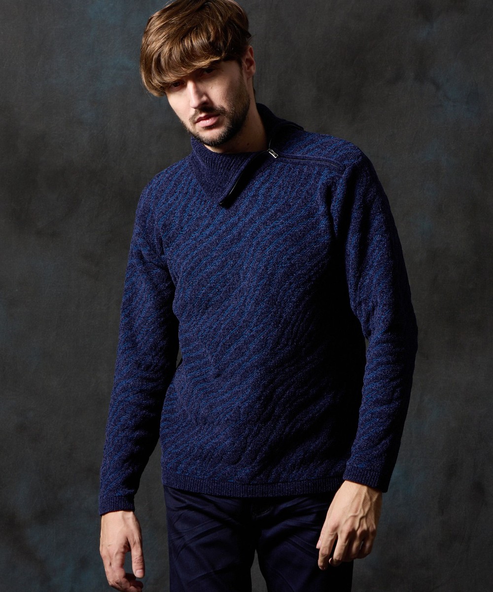 ゼブラ柄衿ファスナータートルネックニット｜プルオーバー｜ニコル公式