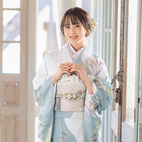 ナナイロキモノWEBショップ / 振袖フルセット｜オフホワイト色・可愛い