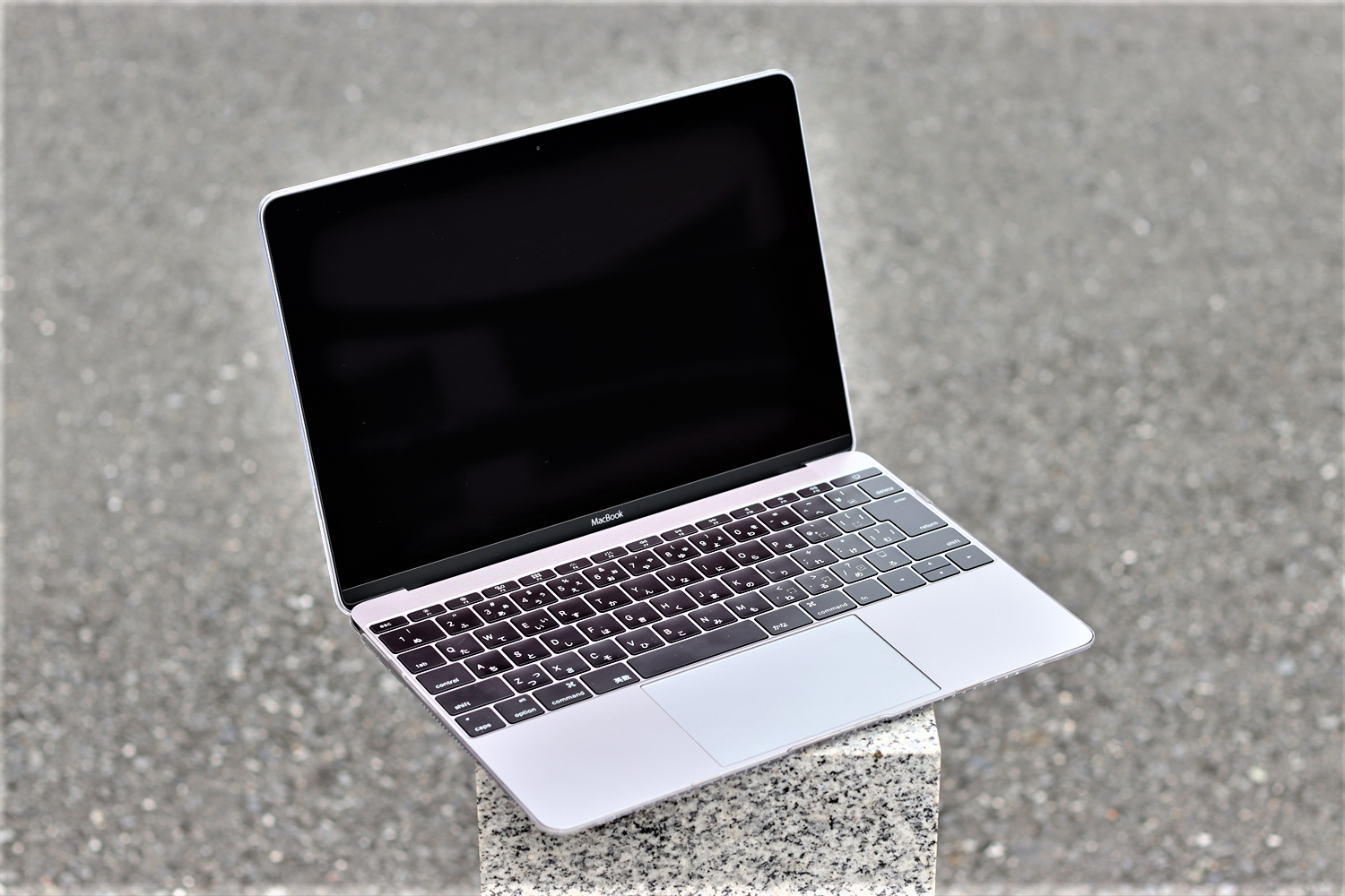 オフィス付き MacBook 12インチ 2泊3日～ Mac OS/SSD/webカメラ