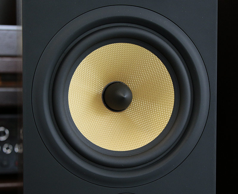 B&W 685 ブックシェルフ 優秀ですねぇ