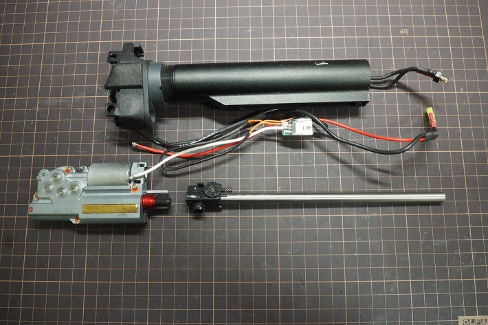 上級者向け) 法定初速 東京マルイ 電動MP7 分解途中 トイガン 上級者