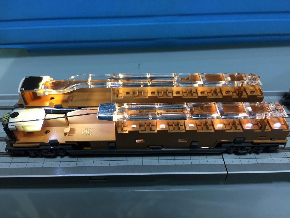 KATO E26系カシオペア その4 室内灯の巻 | NGaugeJP - 横濱模型