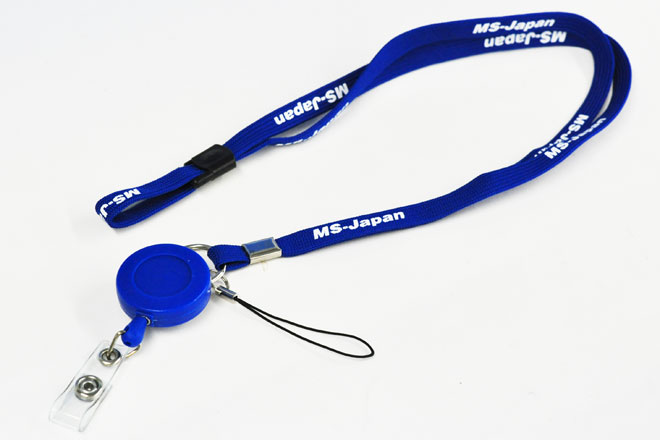 人材紹介会社のリールクリップ付きオリジナルネックストラップ