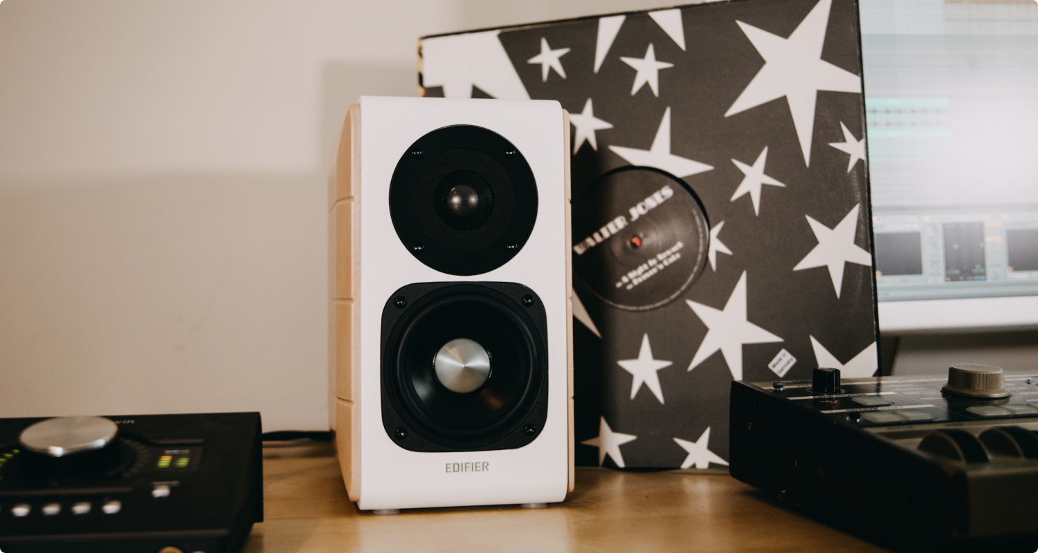 Hi-Res AUDIO Certified Bookshelf Speakers | S880DB -【Edifier USA】