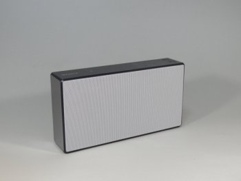 ソニーのポータブルBluetoothスピーカー「SRS-X55」をさっそく使って