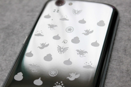 ファン垂涎のドラクエスマホ「SH-01F DRAGON QUEST」で遊んでみた