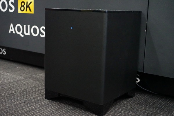 とっとAQUOS 8A-C31AX1 スピーカー ① とっとAQUOS 8A-C31AX1