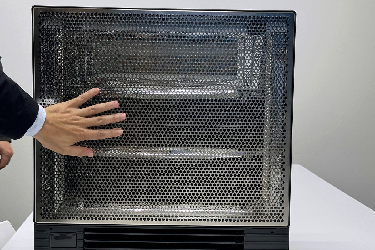 2024年製DAIKIN WRH135AS-H 遠赤外線 暖房機 ダイキン ダイキン