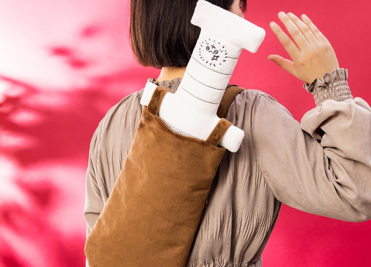 ちいかわパーク新作グッズ、討伐気分でおでかけ♪「ラッコの剣」みたい