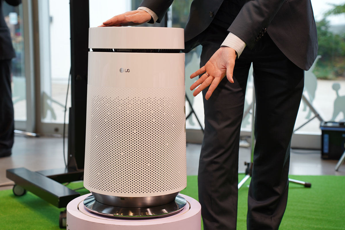 ペットのにおいや抜け毛を効率的に除去、LGのサーキュレーター付き空気