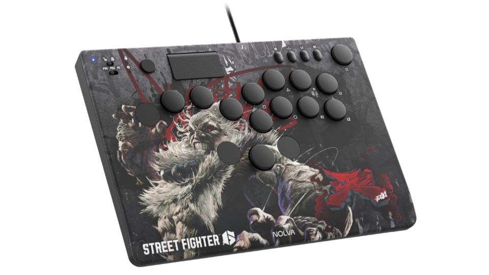 スト6』豪鬼／キャミィ／春麗デザインのHORIレバーレスコントローラー