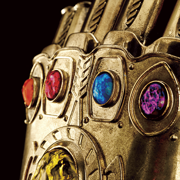 全高70cmの実物大サイズで組み立てる『インフィニティ・ガントレットを