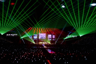 BTS LIVE ＜花様年華 on stage＞プレミアム・ライブハウス爆音応援上映