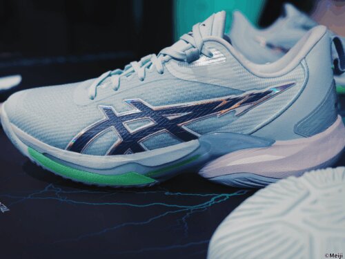 アシックス×河村勇輝の共同開発シューズ『SWIFTACE YUKI』の発表会に