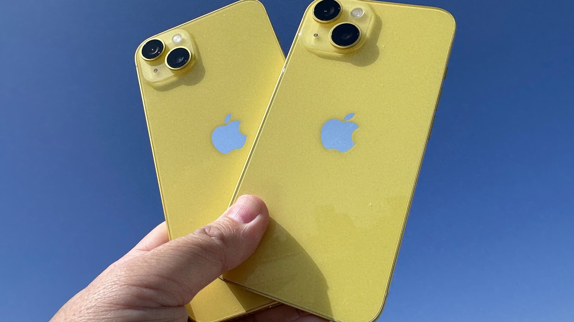 本日発売。iPhone 14の新色「イエロー」実機でチェック（石川温