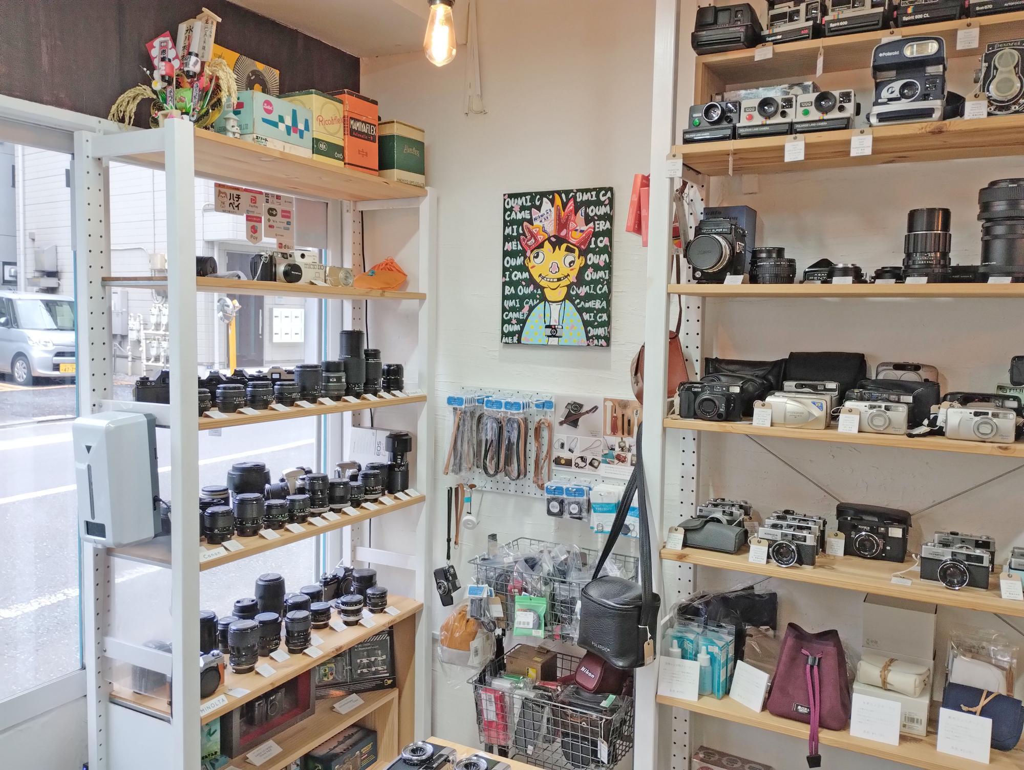渋谷区】笹塚のお洒落なフィルムカメラ専門店 社長も店長さんも30代