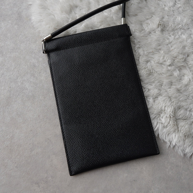 メゾン マルジェラ 4ステッチ 四つタグ レザー スマートフォン ポーチ