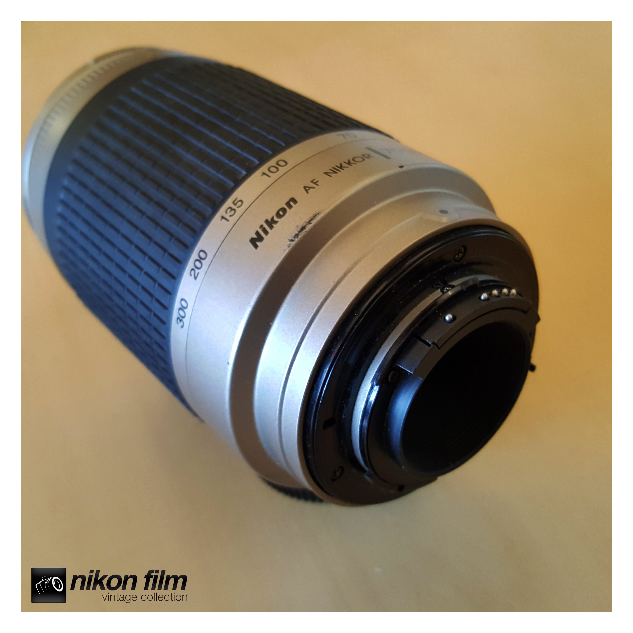 Nikon AF Nikkor 70-300mm F/4-5.6 G -