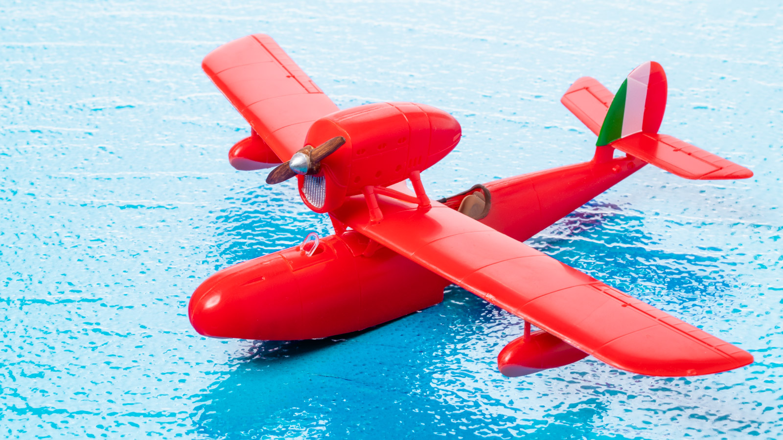 ポルコ・ロッソの愛機がほしければ『原作版の後期型』を買ったほうが