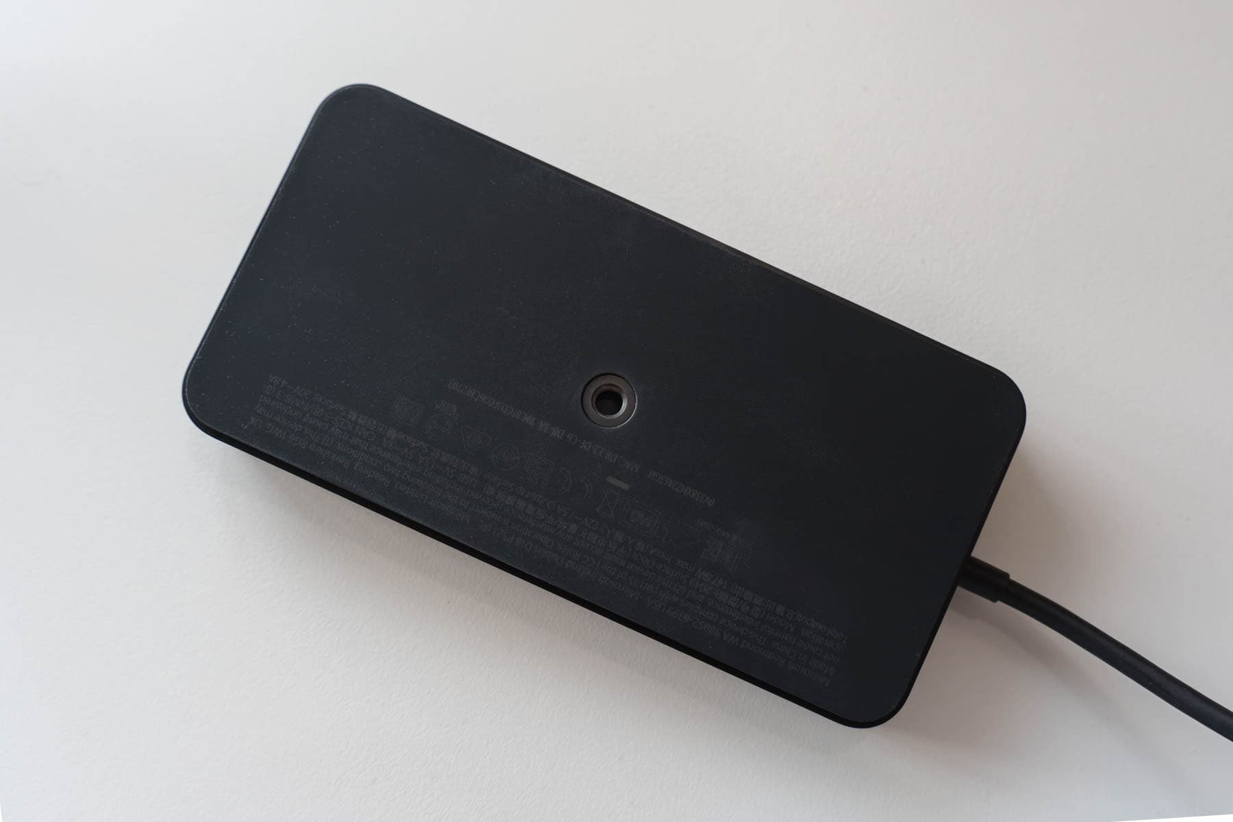 Surface Thunderbolt 4 ドック レビュー！Surfaceに最適化されたUSB-C