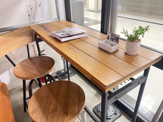 カウンターテーブルのご紹介】 - スタッフブログ
