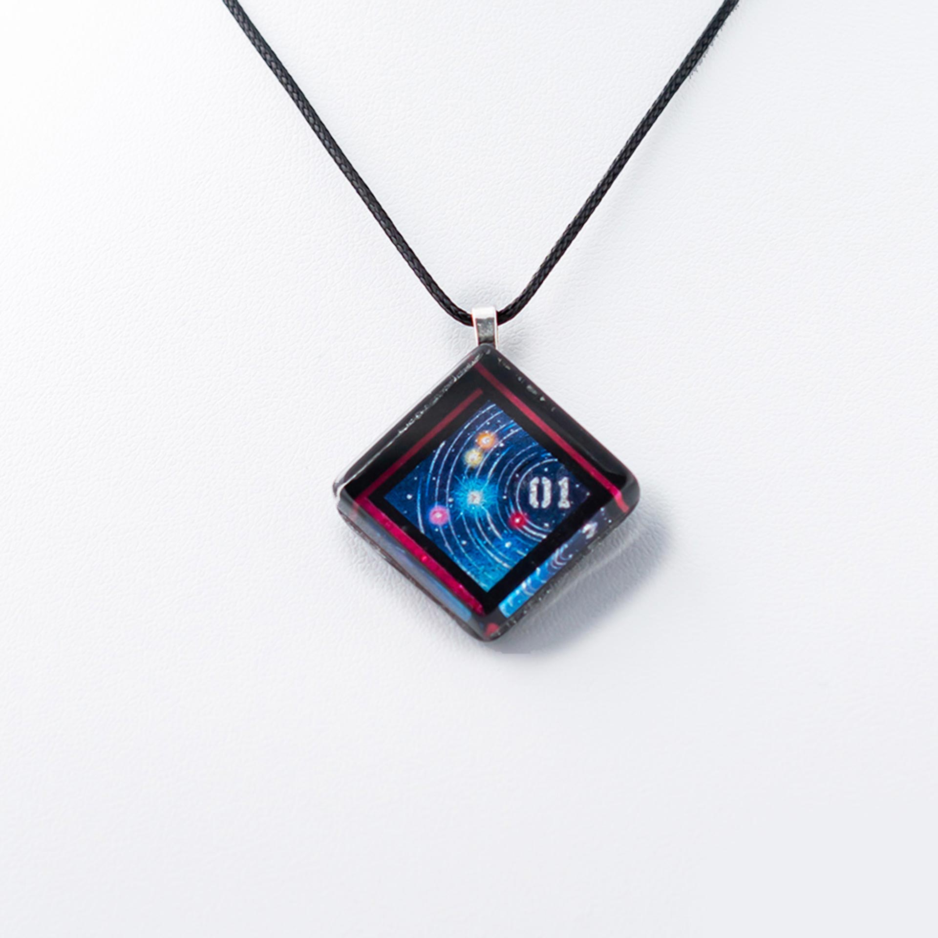 ニュースリリース】ハンドメイドグラスジュエリー「ノースワングラス