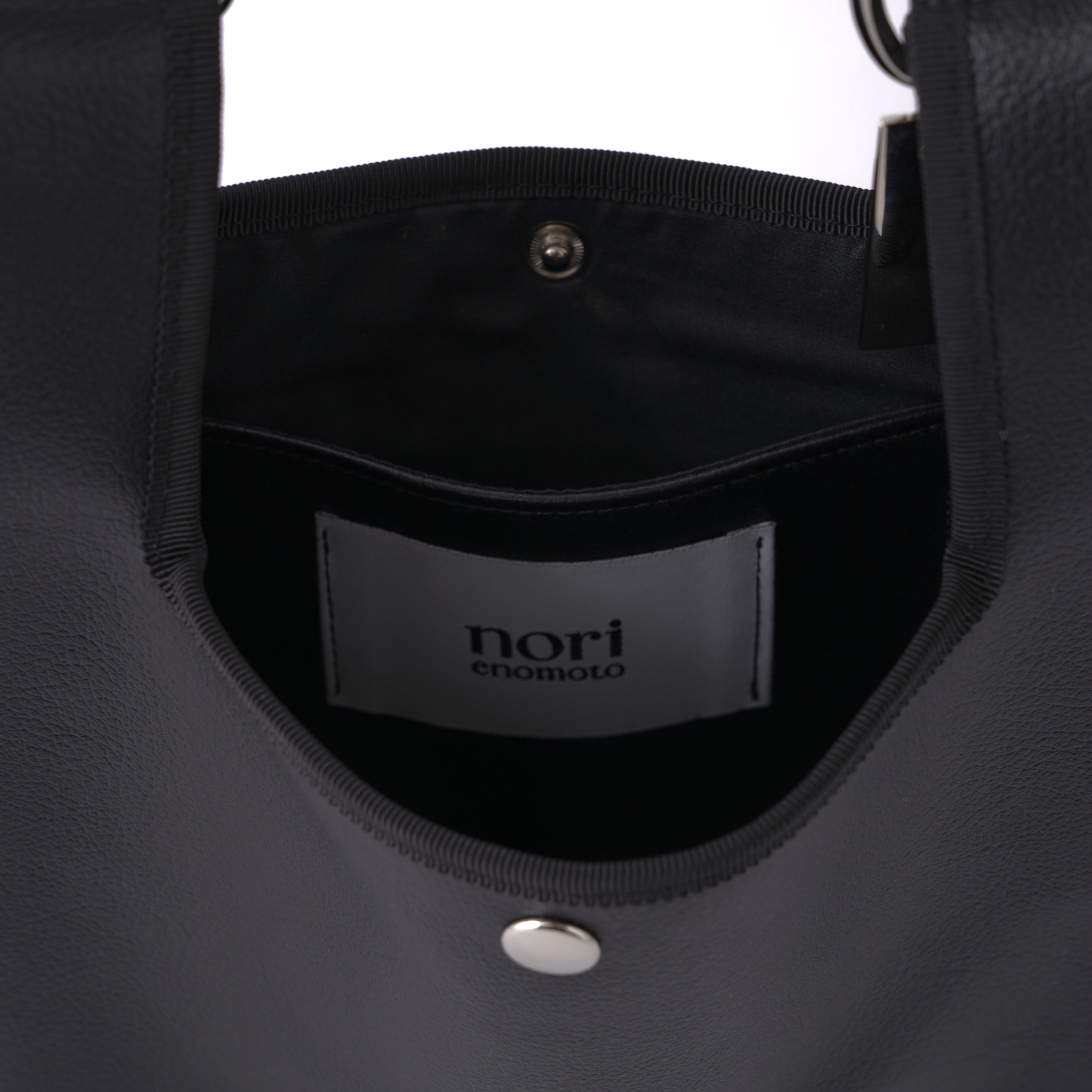 jeudi soir petit / black – nori enomoto