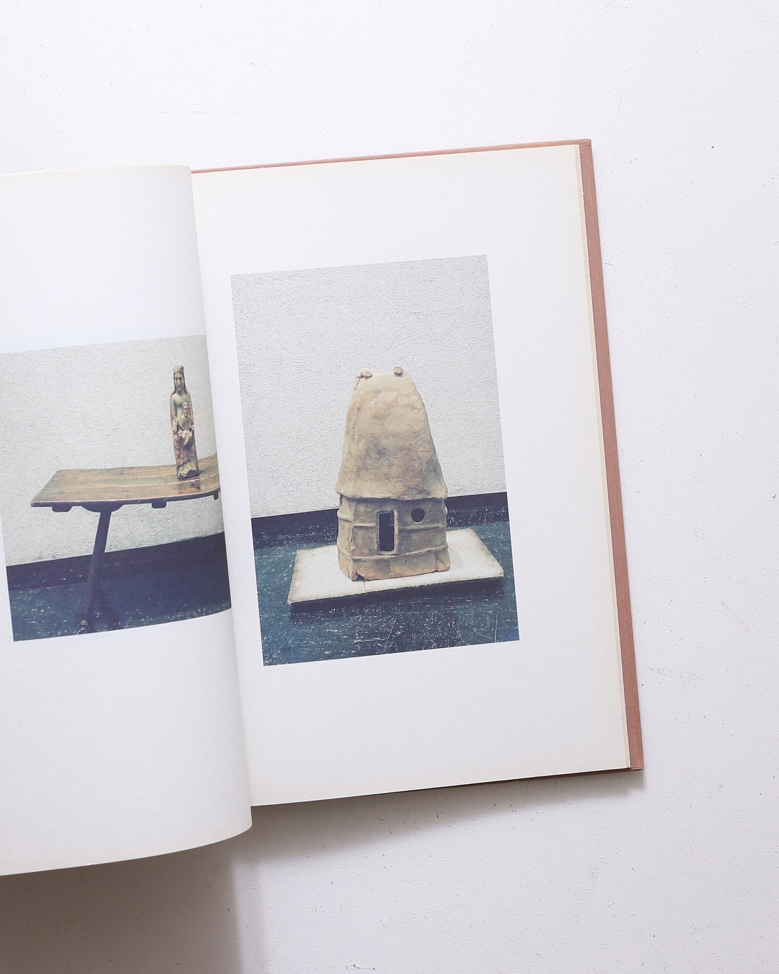 古道具、その行き先 坂田和實の40年 | nostos books ノストスブックス