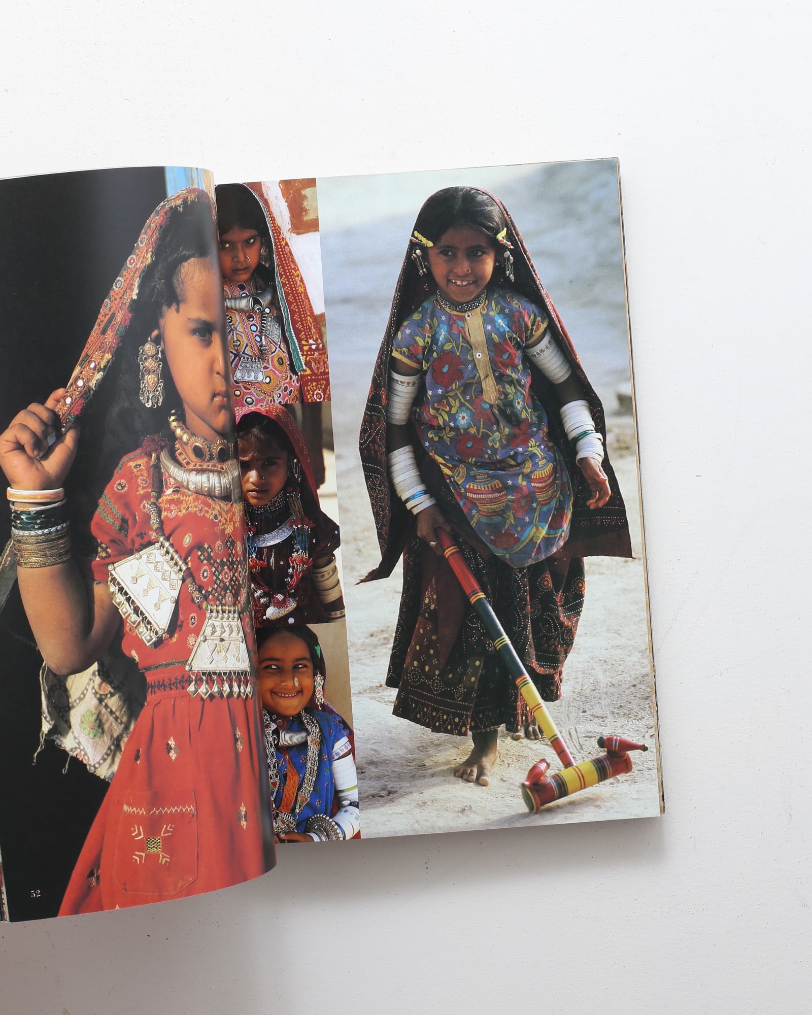 インド・沙漠の民と美 | 岩立広子 | nostos books ノストスブックス