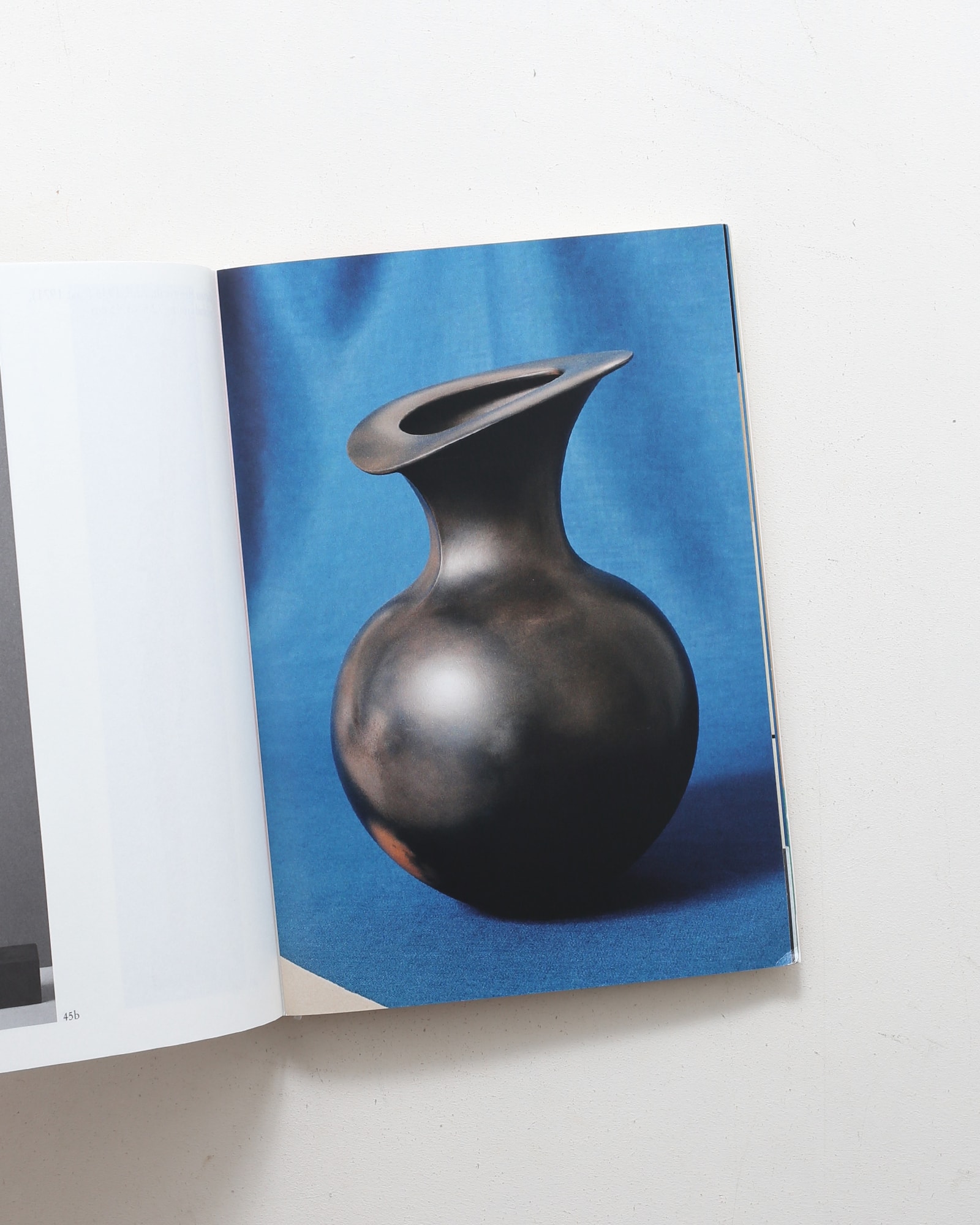 The Journey of Things | Magdalene Odundo マグダレン・オドゥンド