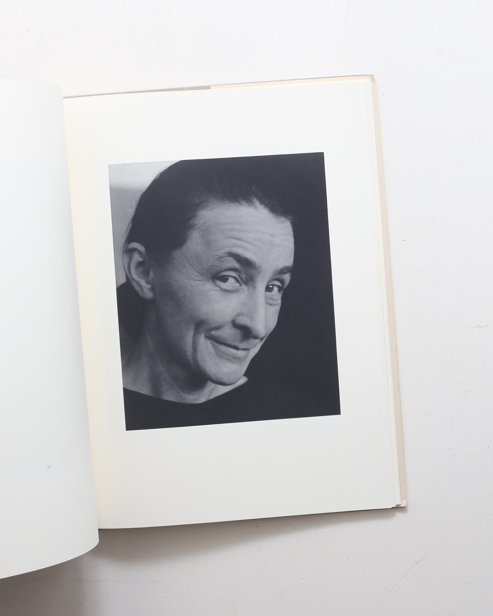Georgia O'Keeffe: A Portrait | Alfred Stieglitz | nostos books