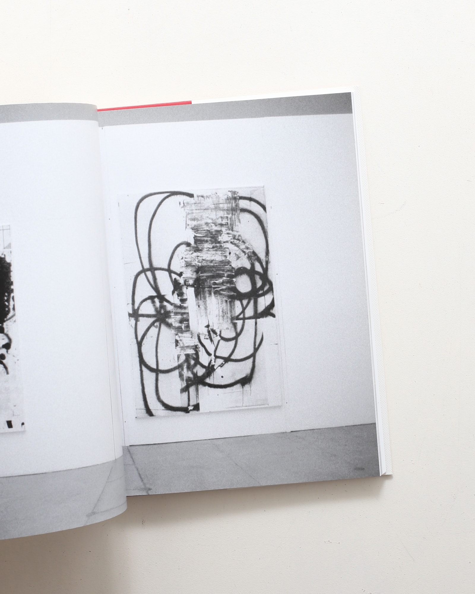 Christopher Wool | クリストファー・ウール | nostos books ノストス