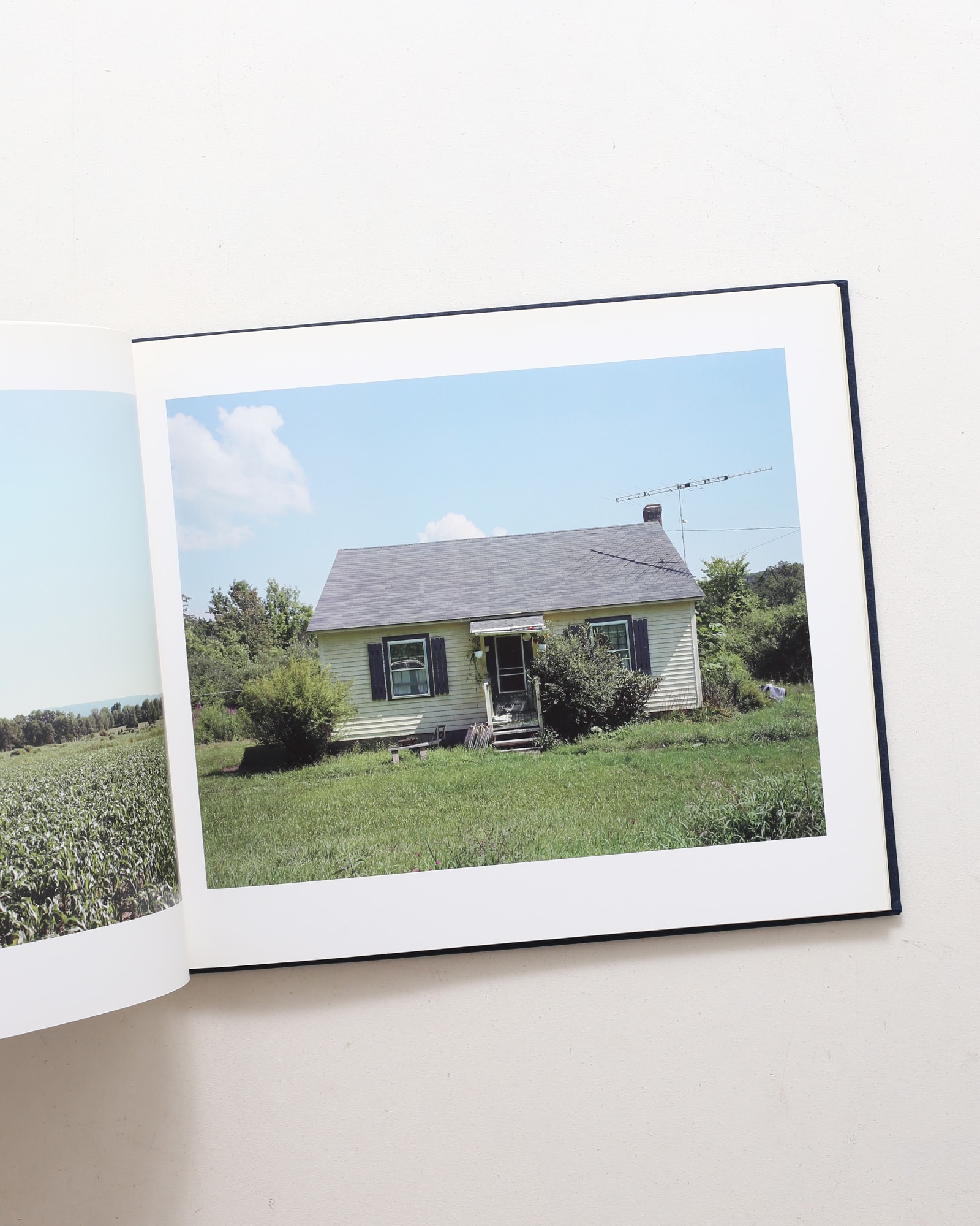 Stephen Shore: The Hudson Valley | スティーブン・ショア | nostos