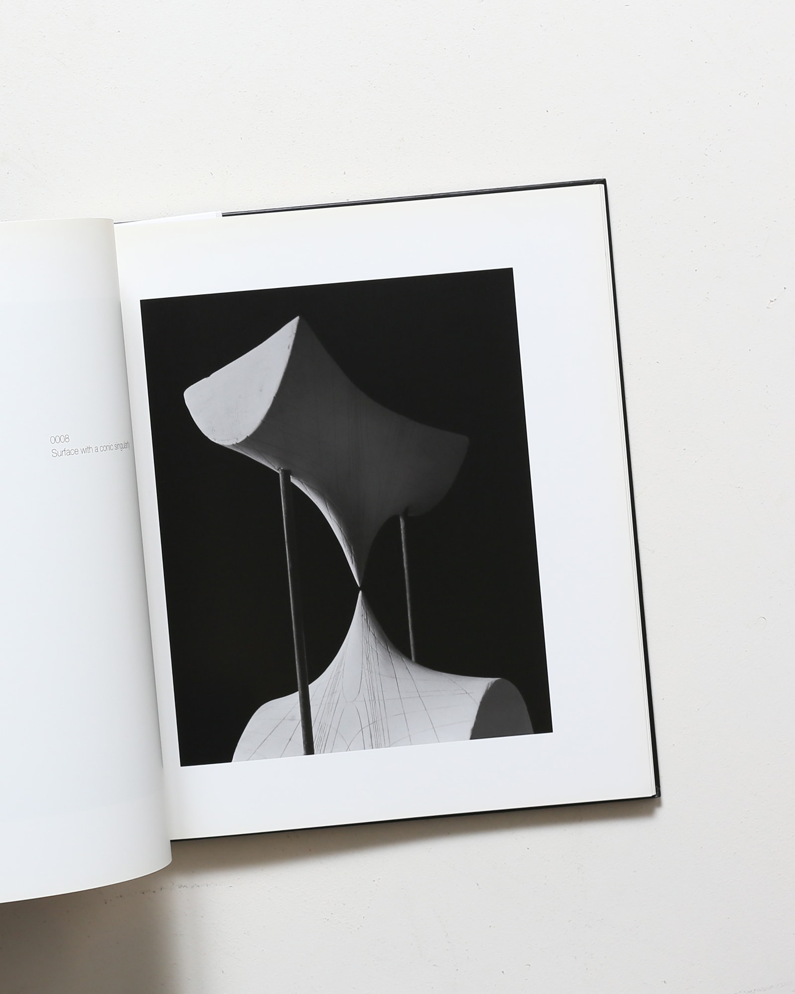 Conceptual Forms and Mathematical Models | Hiroshi Sugimoto 杉本