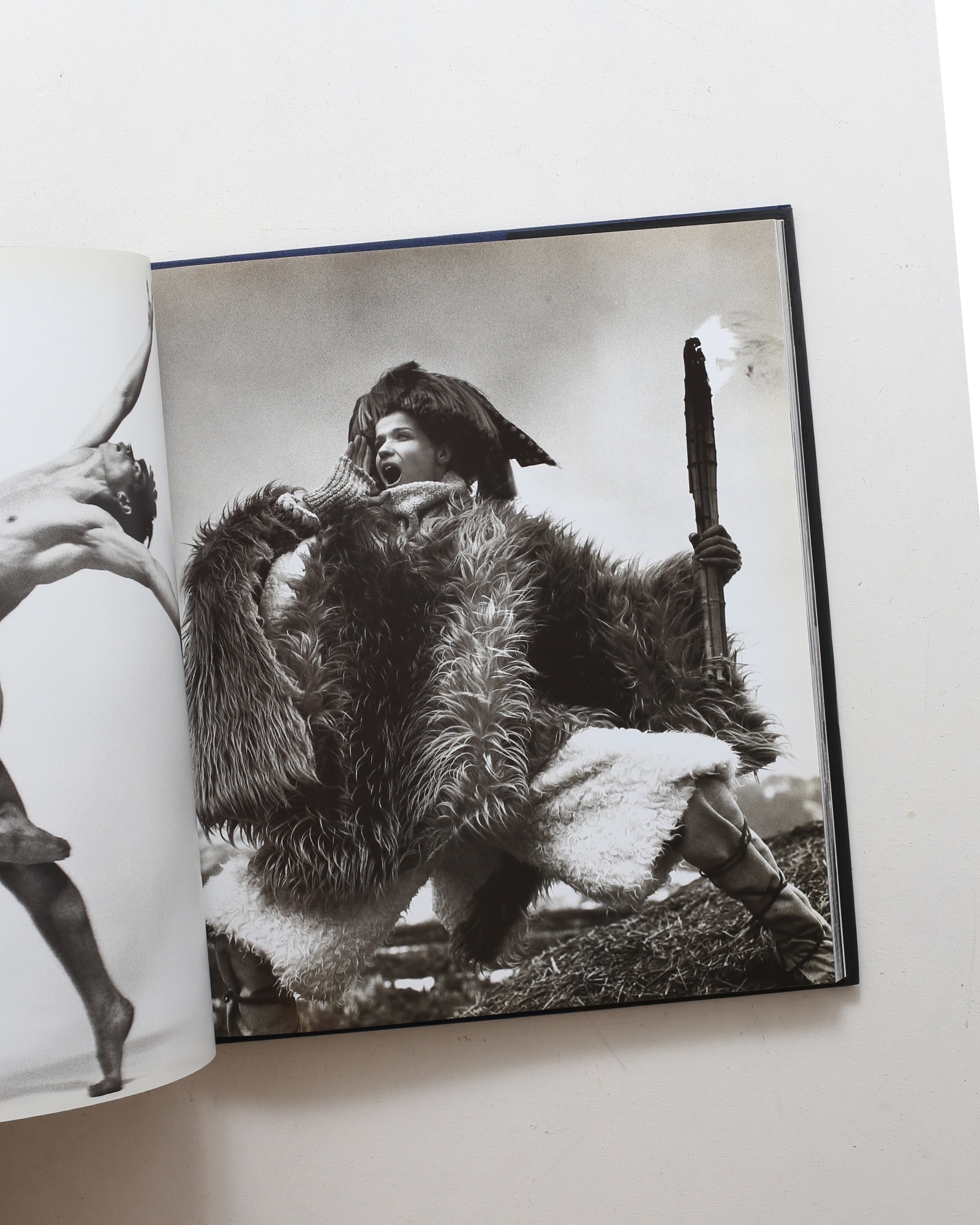 On the Edge: Images from 100 Years of VOGUE | nostos books ノスト