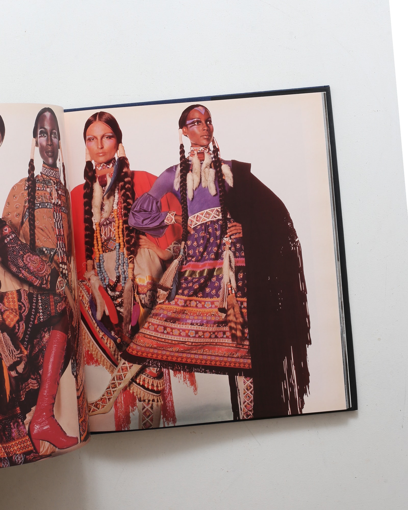 On the Edge: Images from 100 Years of VOGUE | nostos books ノスト